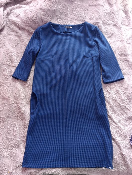 Продам за символічну ціну.