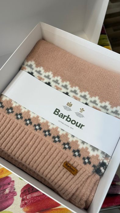 Barbour жіночий зимовий набір — шапка + шарф