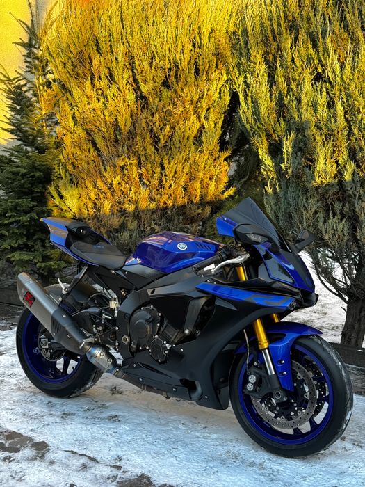 Yamaha YZF-R1 2019 рік Akrapovic