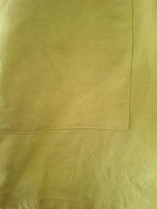Calção Bershka 
Tamanho M
Bolsos laterais 
Linho e viscose 
Usado 1 x