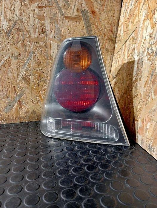 Farolim Traseiro Esquerdo Bmw Serie 3 Compacto E46