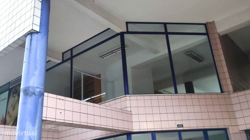 Loja p/ Vender Centro São João da Madeira — S. João Da Madeira, Aveiro