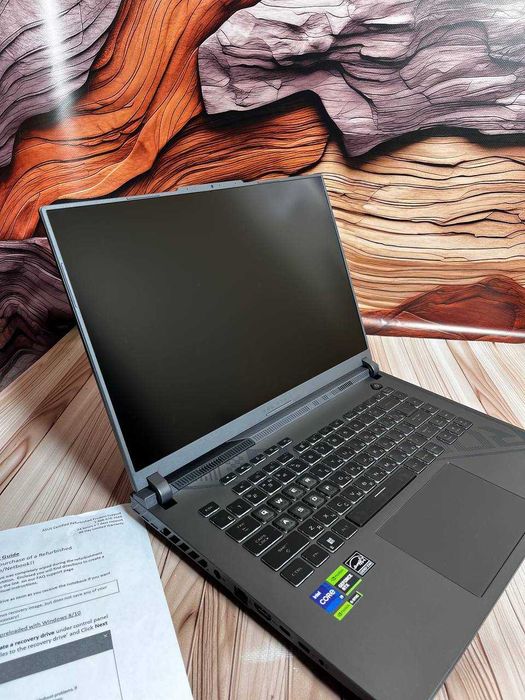 ASUS ROG Strix G16