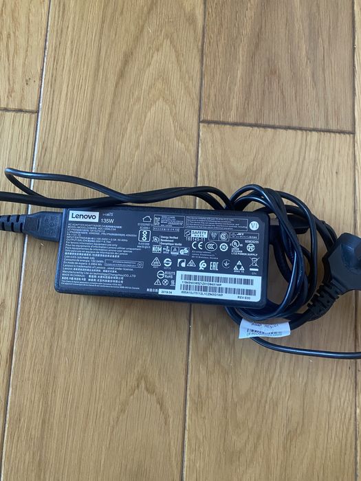 Блок живлення Lenovo 134 w 20v оригінал