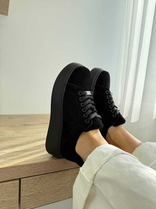 Жіночі замшеві кросівки-кеди чорні (36-41) кроссовки женские весна
