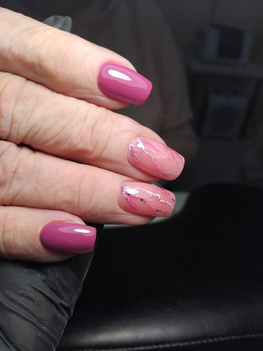 Манікюр, педикюр, нарощення