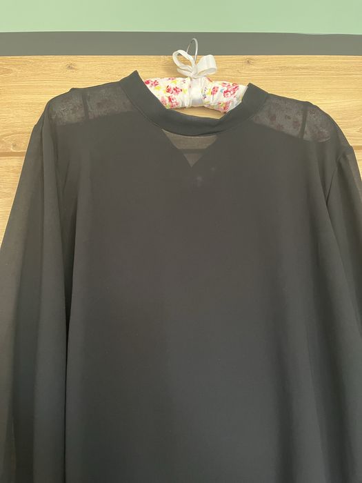 Czarna elegancka sukienka XL z podszewka
