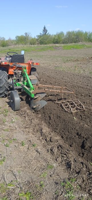 Кубота 21,з навісним обладнанням. Обмін.