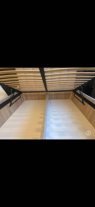 Łóżko tapicerowane duże