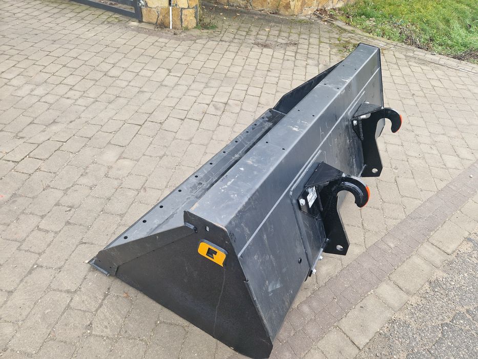 paleciak widły do palet QUICKE Widły JCB QFIT Promocja 3500kg Udźwig