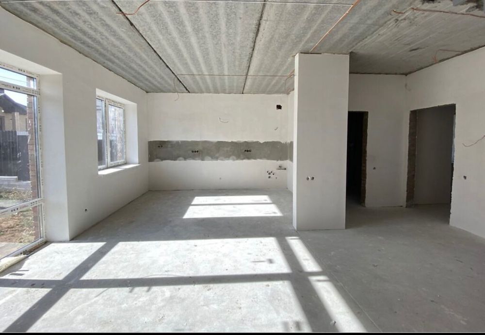 Продам Двох поверховий будинок супер локація