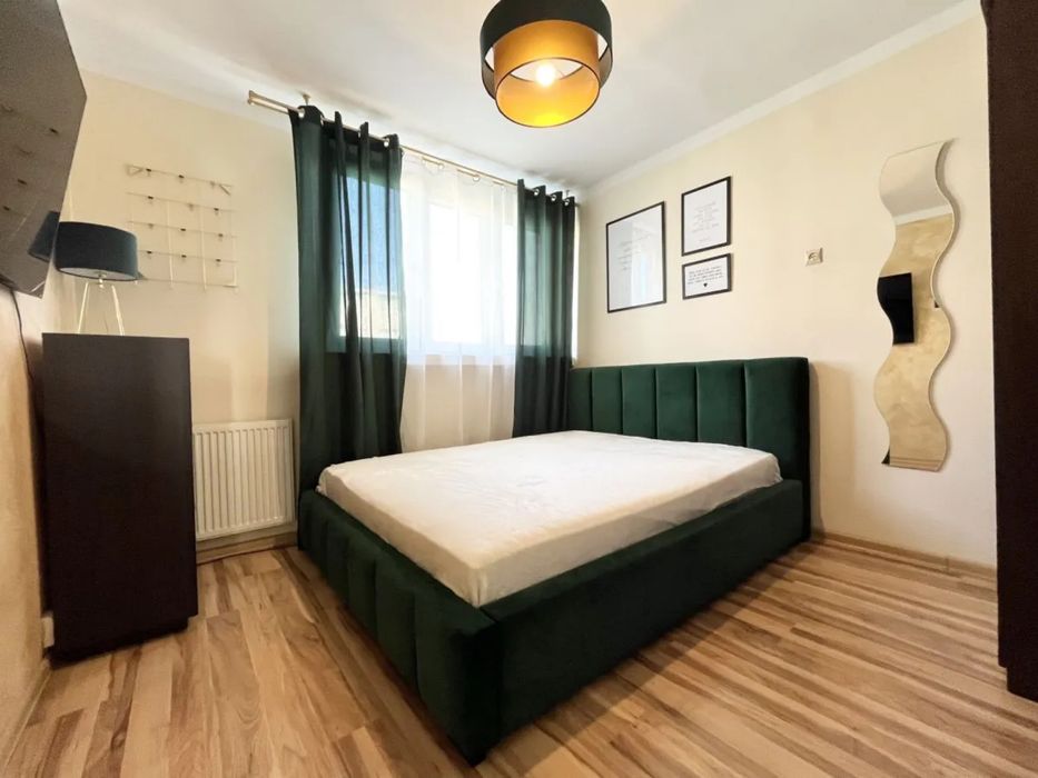 Sprzedam łózko tapicerowane 160x200