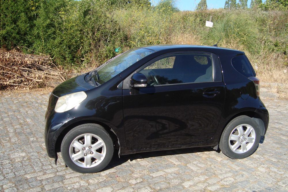 Toyota IQ 2010 Impecável