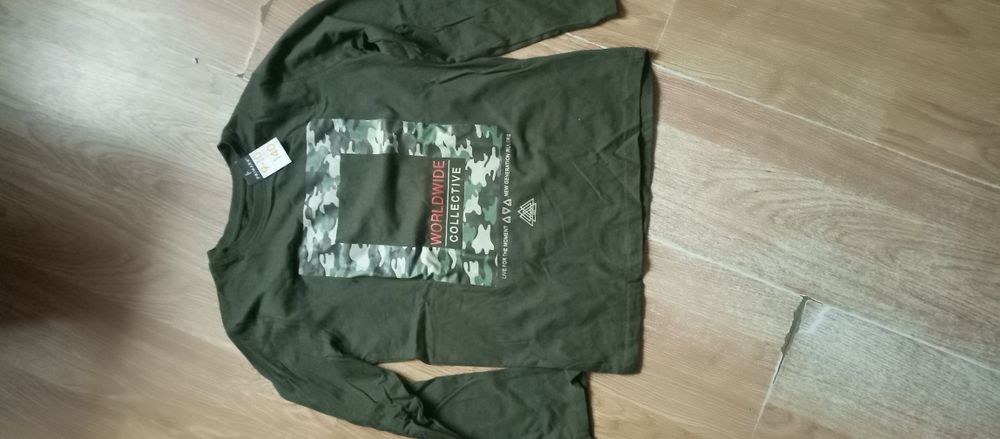 На хлопця кофта , недорого!