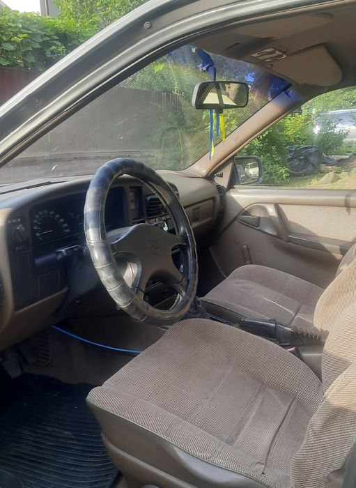 Opel Omega A, 1.8 бензин. 1987р.