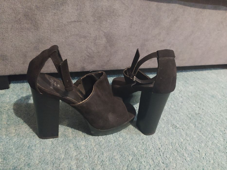 Buty damskie 36 Mango sandały