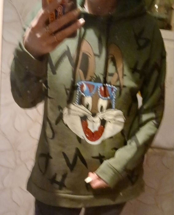 Damska długa bluza.