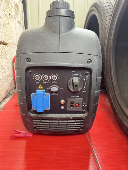 Інверторний бензиновий генератор AL-KO 2000i