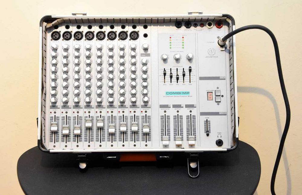 Amplificador PA Stereo 400 W RMS com MESA MISTURA 10 Canais C/Efeitos