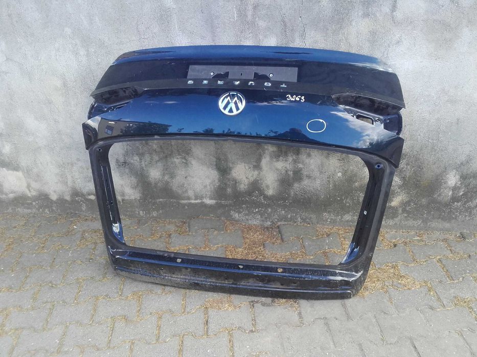 Klapa tył Volkswagen VW Touareg 2 II nr3263