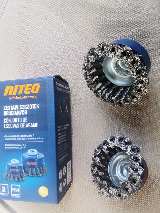 Zestaw szczotek drucianyvch do szlifierki kątowej Nowe