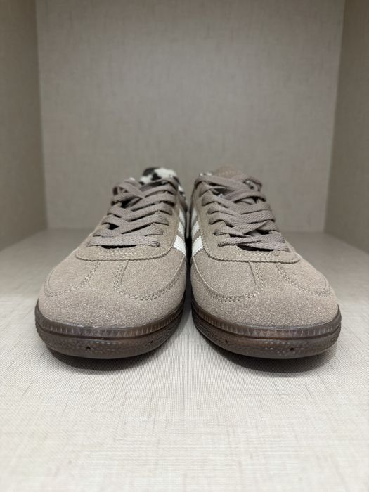 Adidas spezial chalky brown