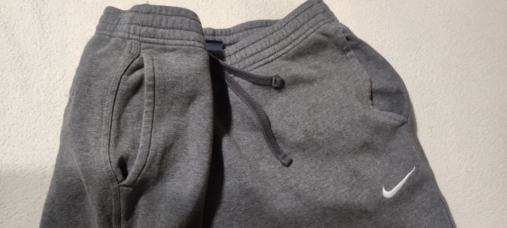 Dresy Nike Club Fleece M/L Spodnie