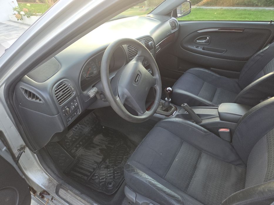 Volvo V40 1,8 kombi