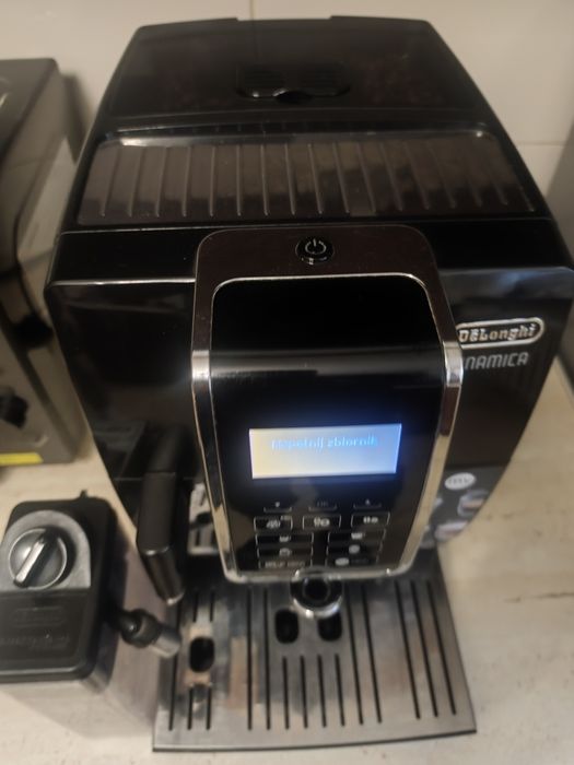 Ekspres DeLonghi dinamica