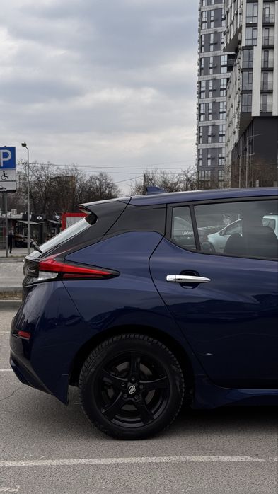 Продам Nisan Leaf 2018