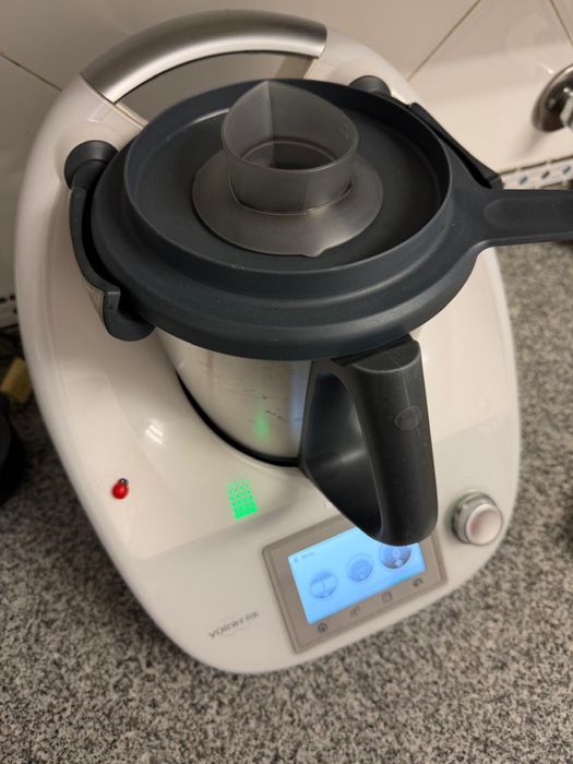 Bimby TM5 com tudo incluído – Excelente estado