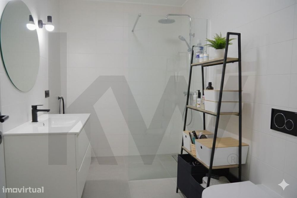 Apartamento T1 Mobilado e Equipado no Clube Praia da Rocha, a 300m do