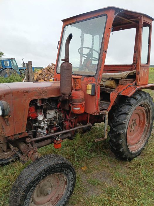 Продам трактор т25