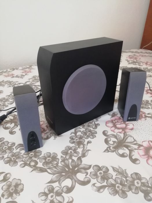 Colunas de som e Subwoofer