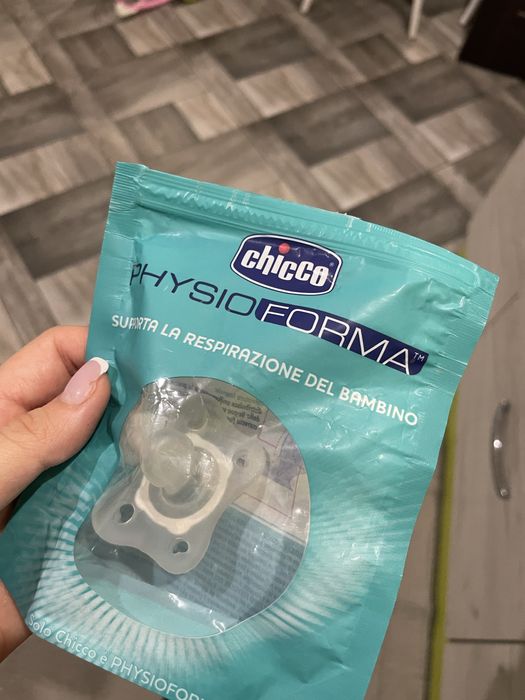 Пустушка фірмова Chicco/ соска дитяча