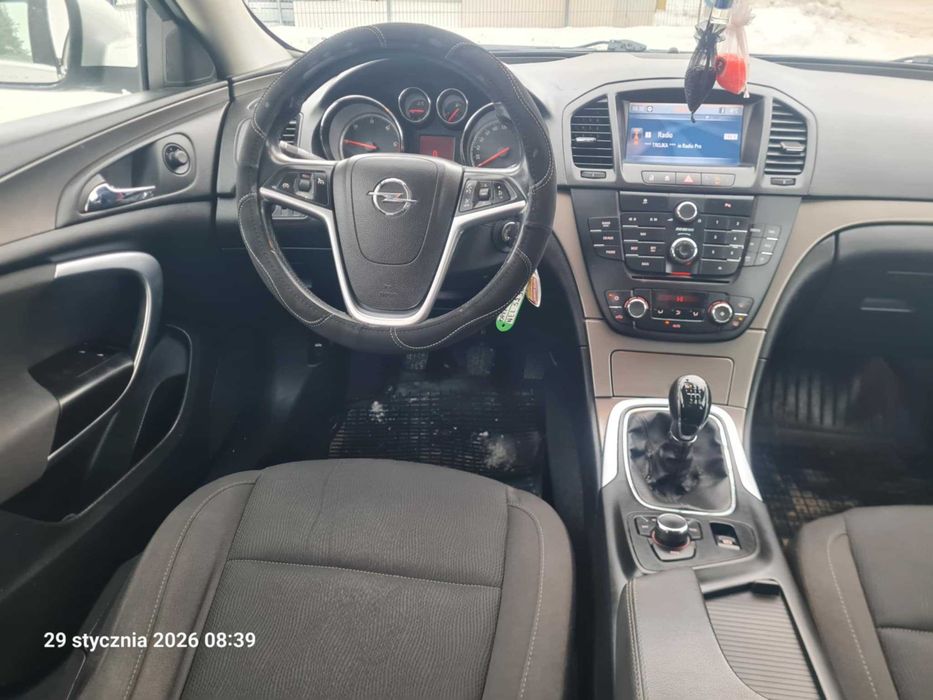 OPEL INSIGNIA super stan 2009r