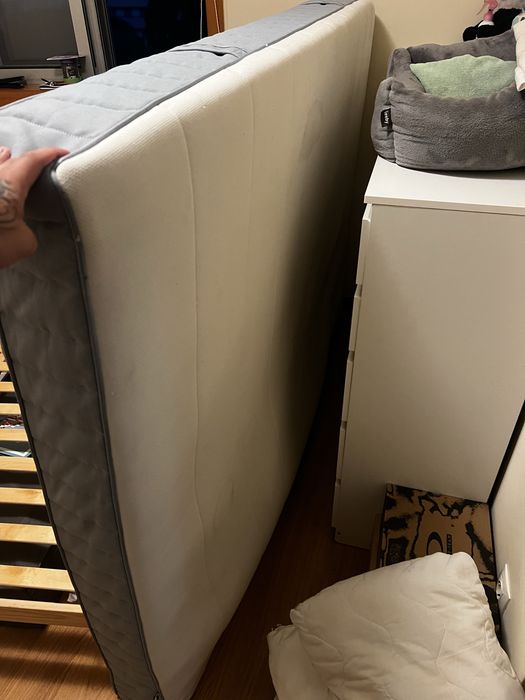 Colchão casal IKEA VESTEROY