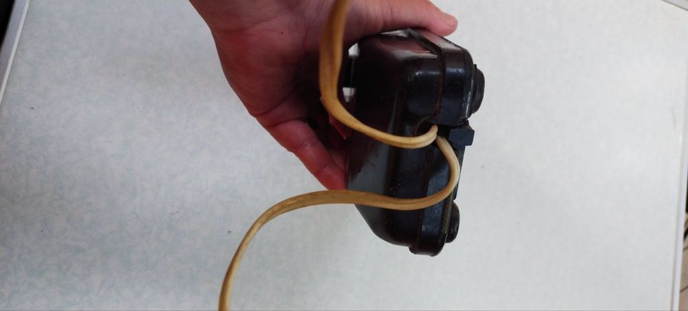 Педаль для швейної машини