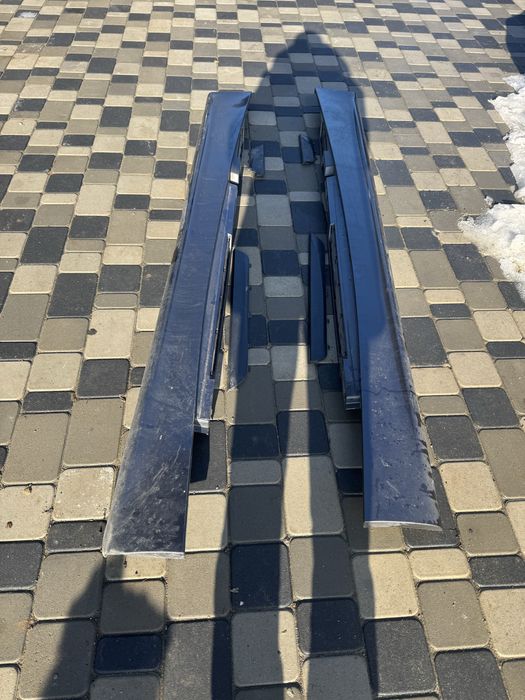 Накладки порогів BMW e87