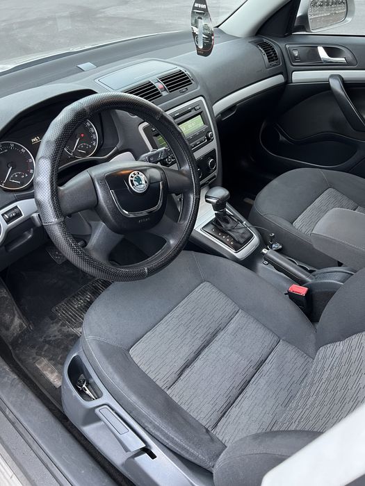 Продам шкоду оквавию