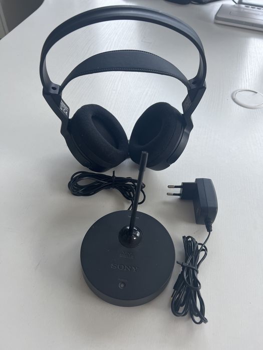 Bezprzewodowe słuchawki SONY