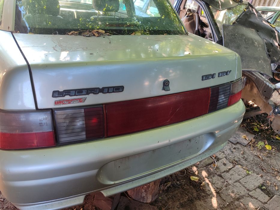 Крышка багажника ваз 2110