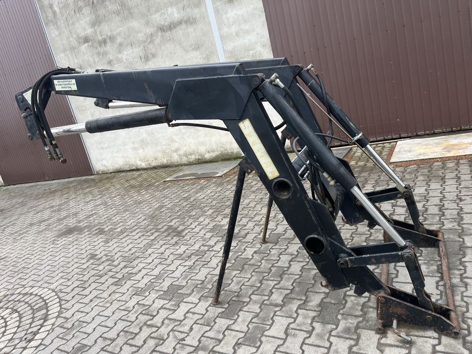Ładowacz STOLL do John Deere (6410,6420,6620,6920) + adaptacja