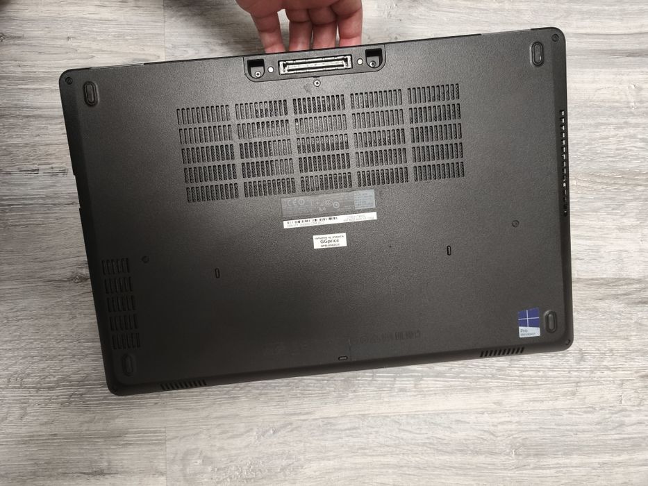 Мощний ноут Core i5/DDR4/FullHD IPS/ноутбук для навчання роботи