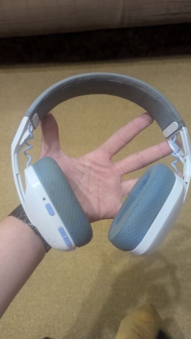 Наушники Logitech g435
