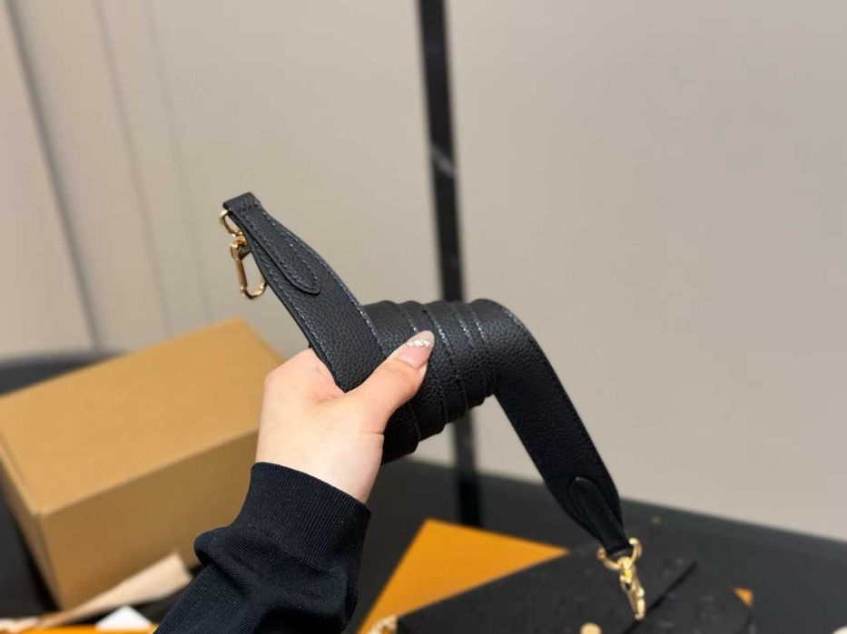 orebka na ramię z łańcuchem marki LV w kolorze czarnym