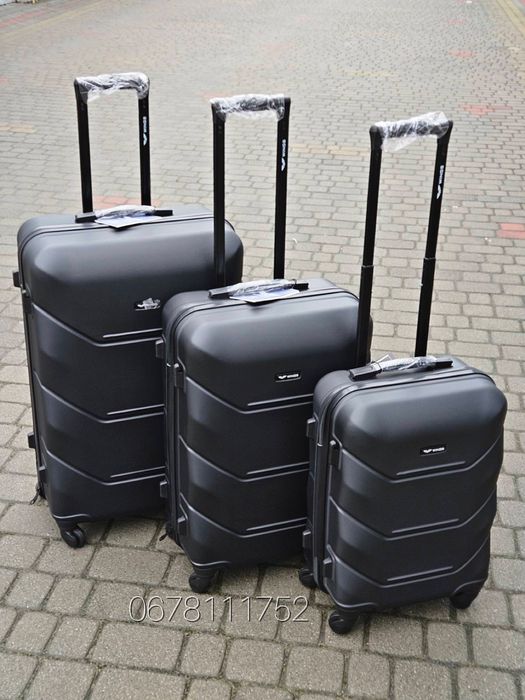 WINGS 147 Польща валізи чемоданы ручна поклажа сумки на колесах