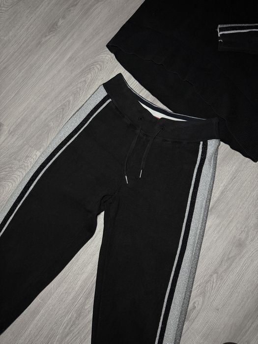 Tommy hilfiger оригинал вязанный костюм штаны,свитер джоггеры,свитшот,Хилфигер штани,джоггери,джоггеры світер томмі Хілфігер оригінальний костюм