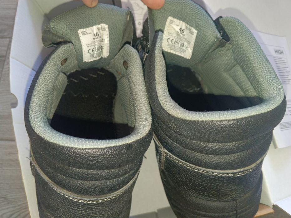 Botas de segurança S3 prova água , sado só uma semana , tamanho 46 eu