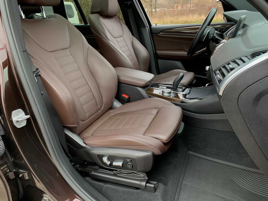 BMW X3 2018 2.0 бензин